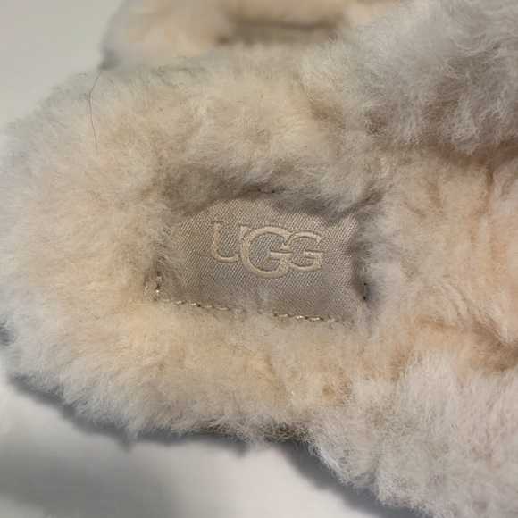 UGG slippers - Picture 3 of 6